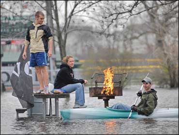 High Winds And Tornadoes Hit Midwest Cbs News