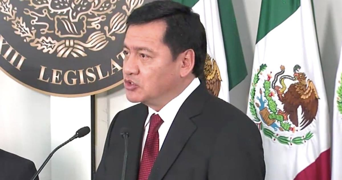 El secretario de Gobernación de México entrega Tercer Informe de