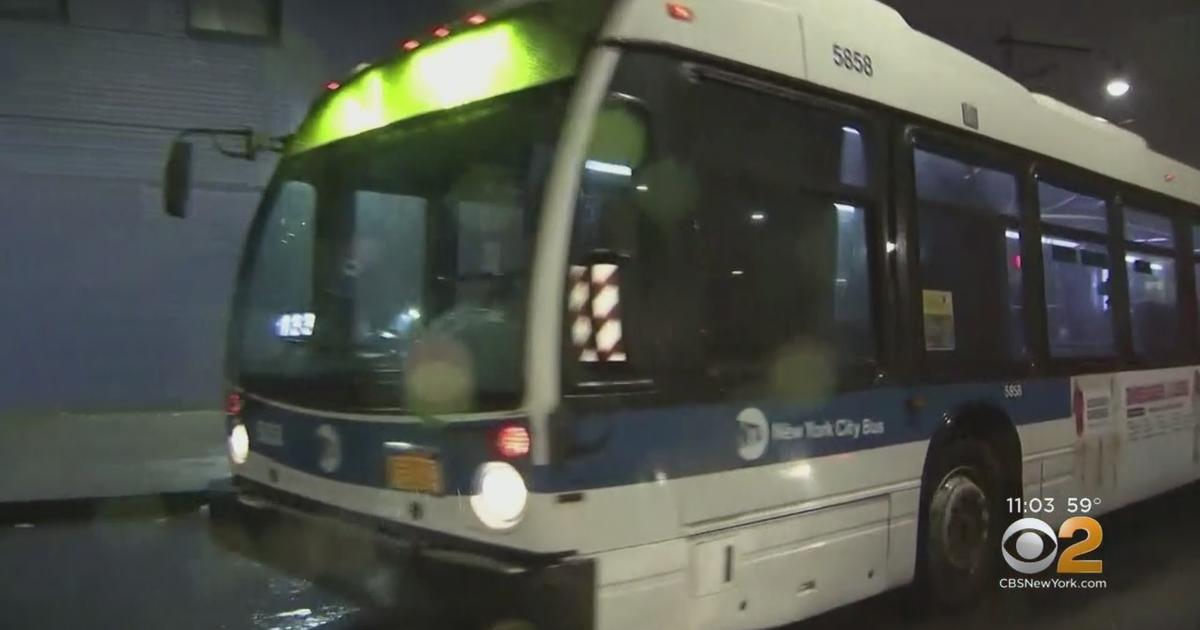 Passenger Throws Cup Of Urine In MTA Bus Driver S Face Police Say