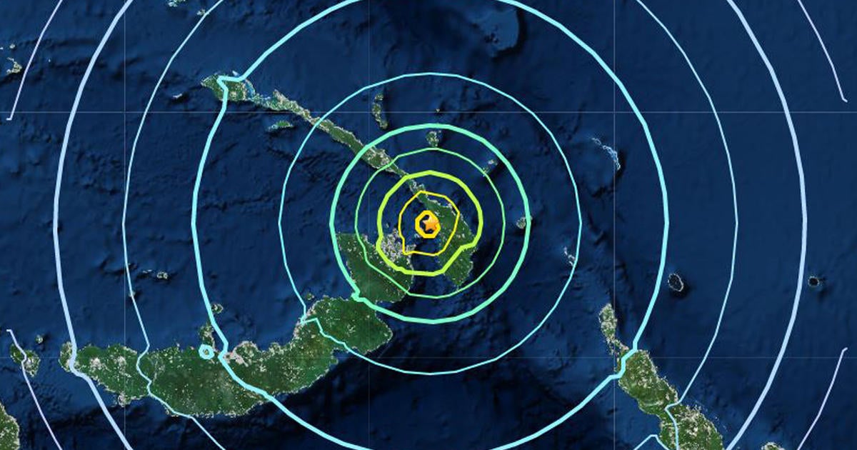 No Tsunami Threat For West Coast After 7 5 Magnitude Quake Strikes Near