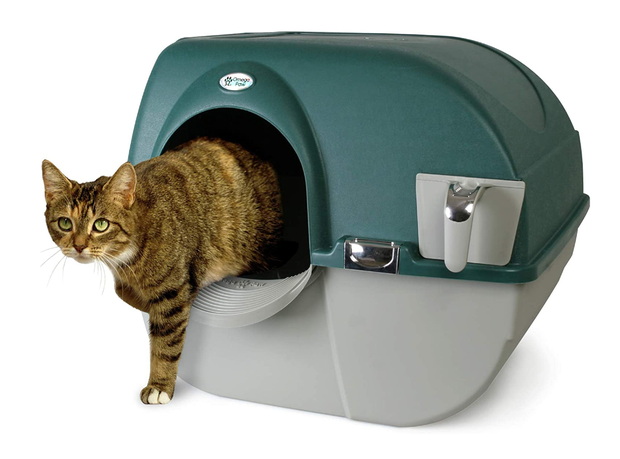 omega-paw-litter-box.png 