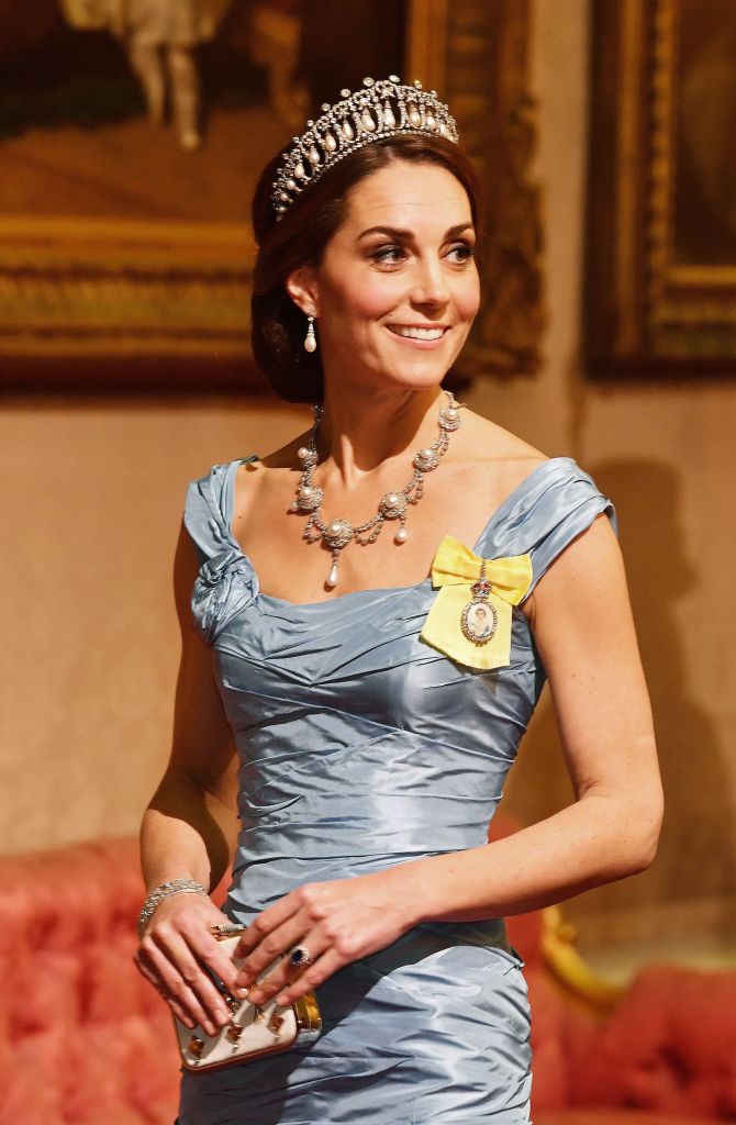 Duchess Of Cambridge Kate Middleton Looks Like Disney Princess In