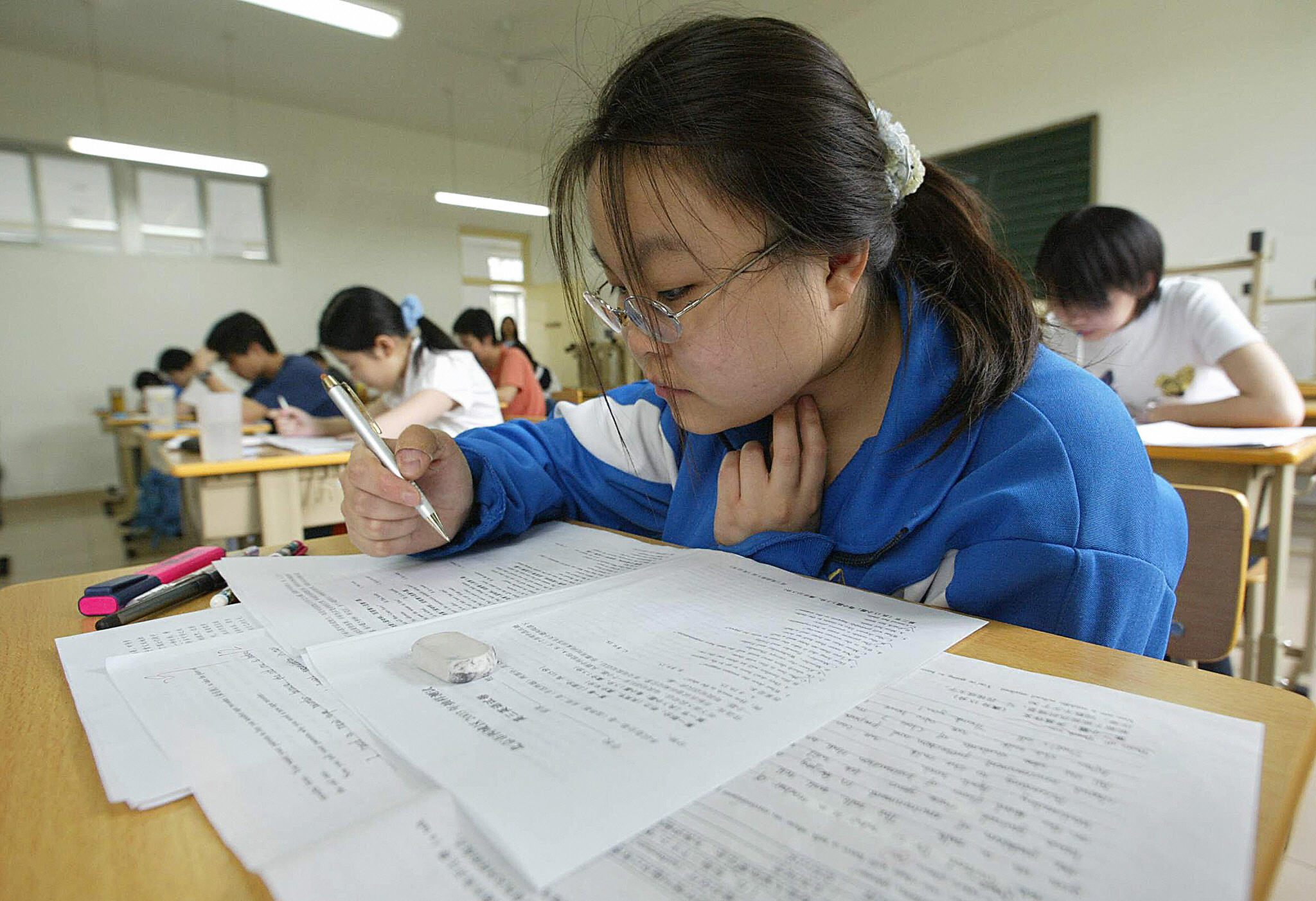 сдача экзаменов в китае