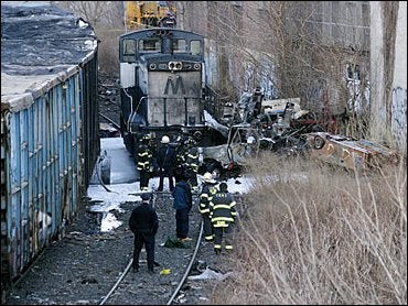 Runaway Locomotive Injures 4 - CBS News