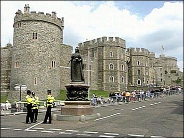 Intruders At Windsor Castle - CBS News