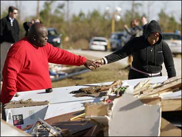 Tornado Victims Pick Up The Pieces - CBS News