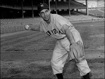 Yankee Hall of Famer Phil Rizzuto dead at 89