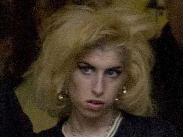 Amy Winehouse's Blonde Moment - CBS News