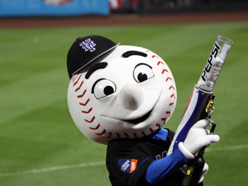 New York Mets baseball team apologise after mascot Mr Met caught
