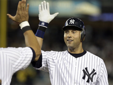 Jeter tops Gehrig, sets Yankees hit record