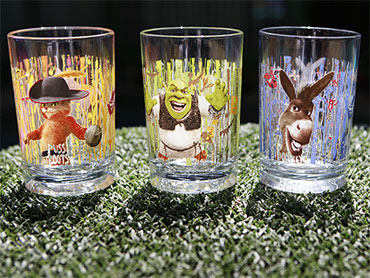 Feds: Shrek Glasses Dangerous with 8 Touches - CBS News