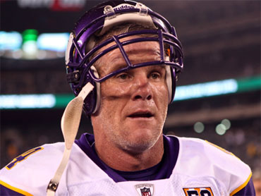 It's official: Brett Favre files his retirement papers with NFL