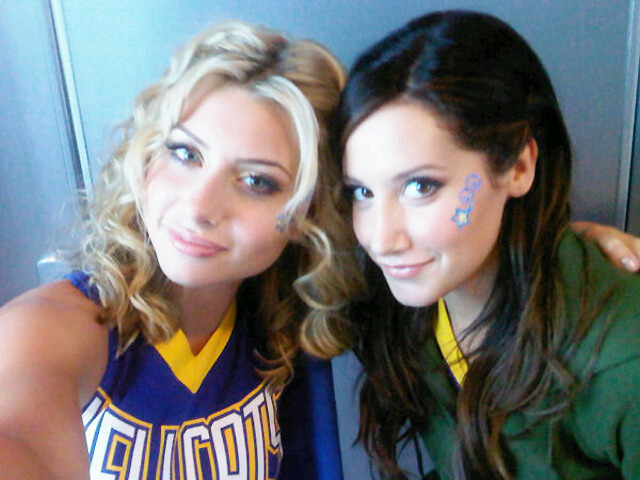 Aly Michalka Pictures Hellcat S Private Photos Cbs News