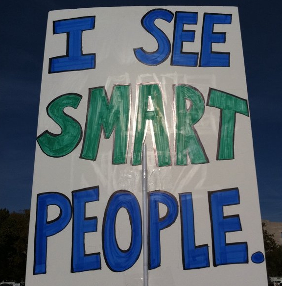 i-see-smart-people.jpg 