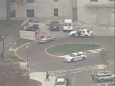 Nothing Found In Ohio State Bomb Threats - CBS News