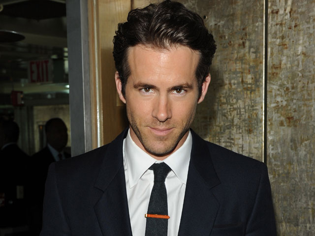 Sexiest Man Alive 2010 Ryan Reynolds Cbs News 