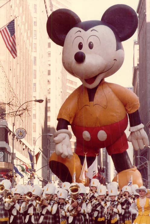 mickey-mouse-classic-character-1960s.jpg 