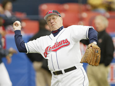 Bob Feller, Hall of Fame pitcher, dies at 92 