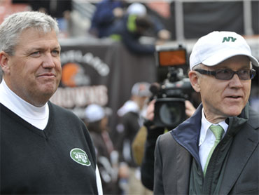 Ex-Jets coach signs bizarre endorsement deal: 'I know feet' 