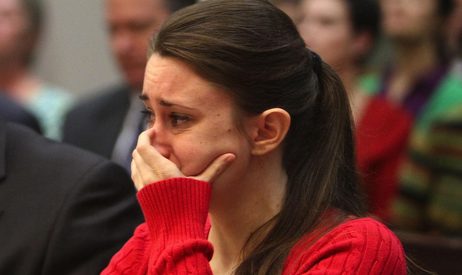 Casey Anthony Update: Murder suspect cries as her own mother takes ...