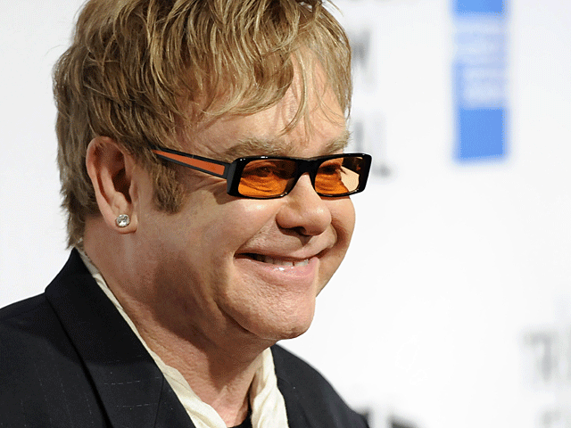 Elton John talks hope for AIDS cure 