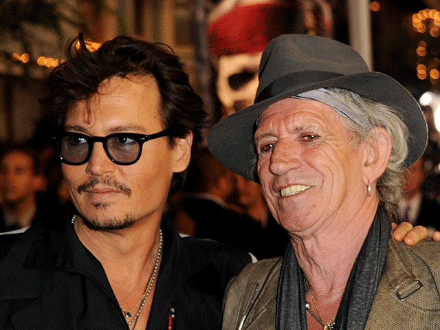 006-pirates--depp-and-keith.gif 