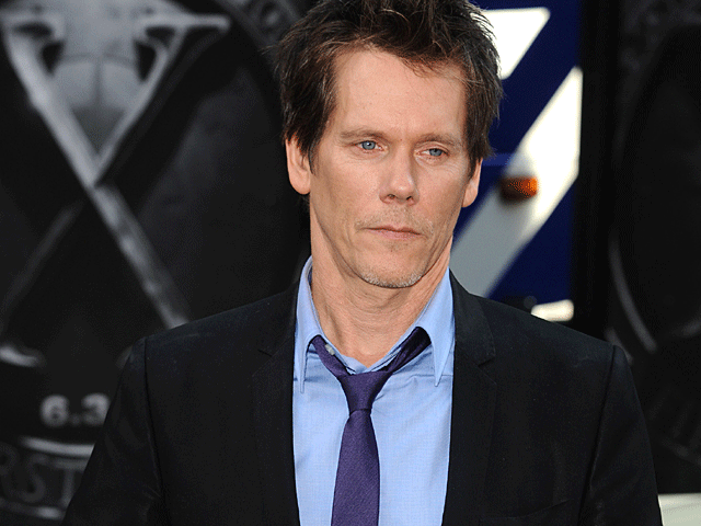 006-x-kevin-bacon.gif 