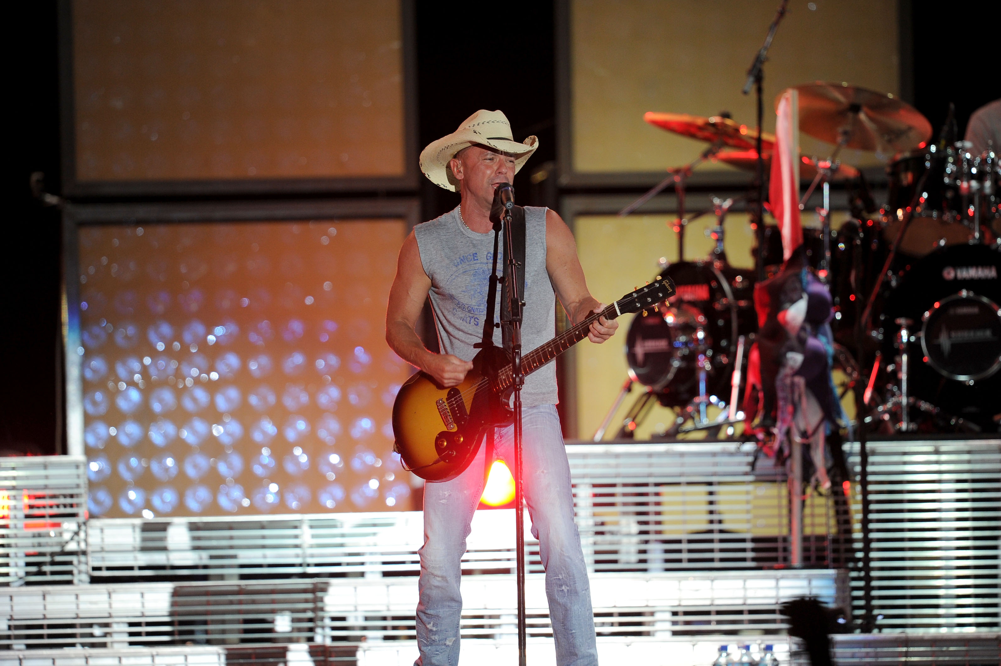 Kenny Chesney In Concert 