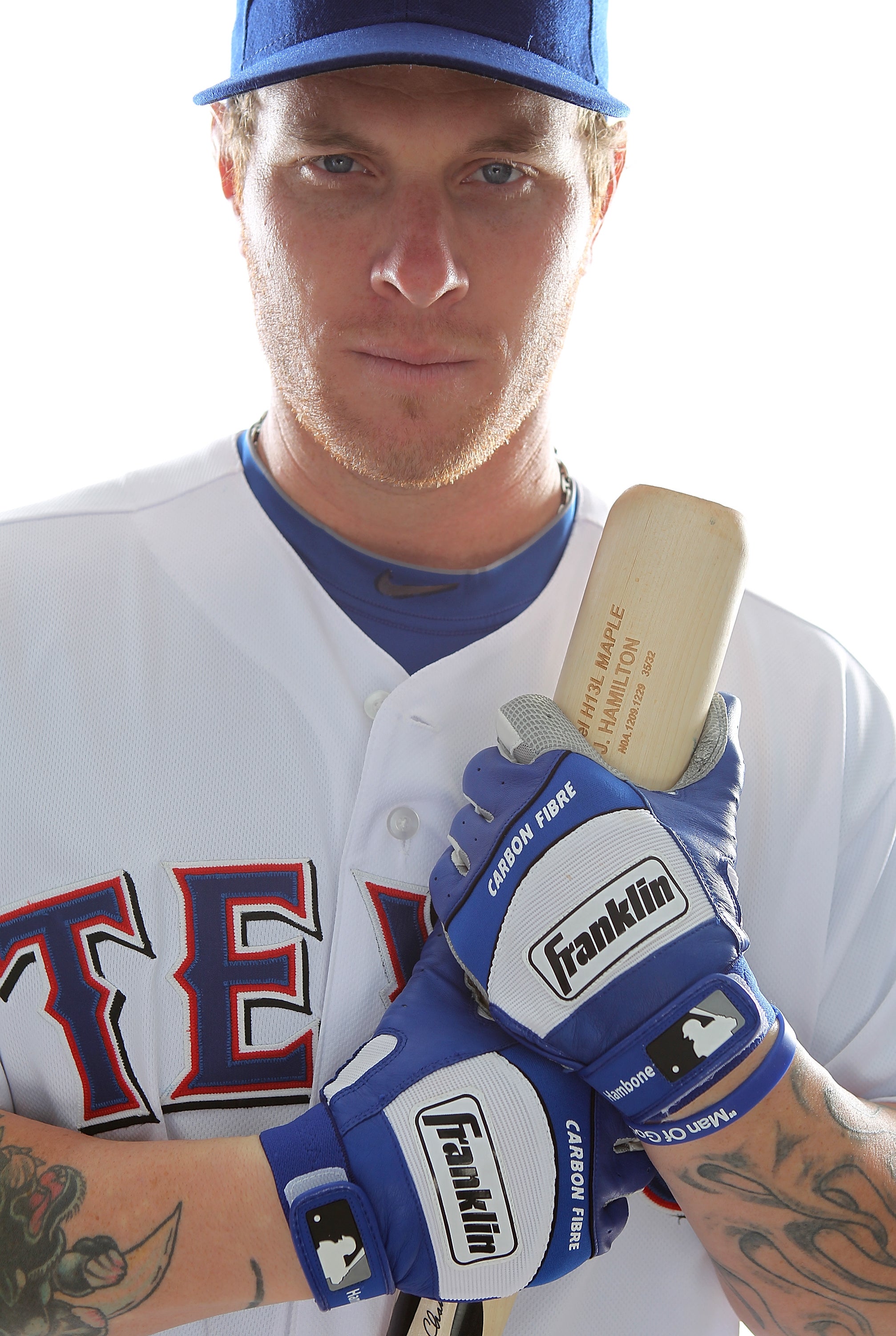 Blue-eyed ballplayer blames batting woes on his peepers