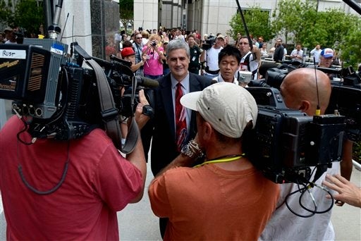 Casey Anthony trial: Media frenzy at new heights - CBS News