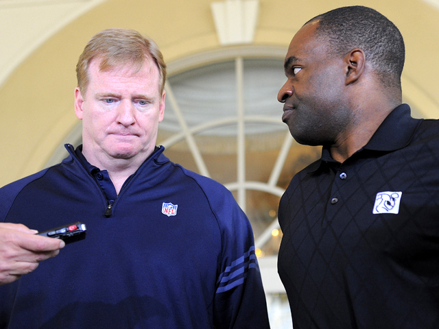 NFLPA DeMaurice Smith and Roger Goodell hold press conference today - Bucs  Nation