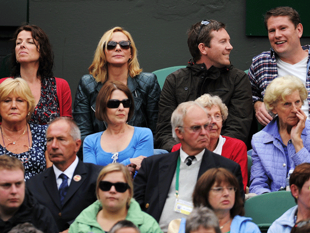 020--tennis-cattrall.gif 