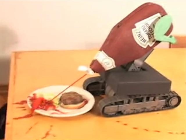hyppigt Hvordan respektfuld Ketchup robot is more hilarious than effective - CBS News