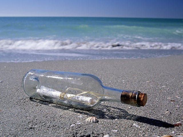 N.Y. boy's message in a bottle found in Azores - CBS News