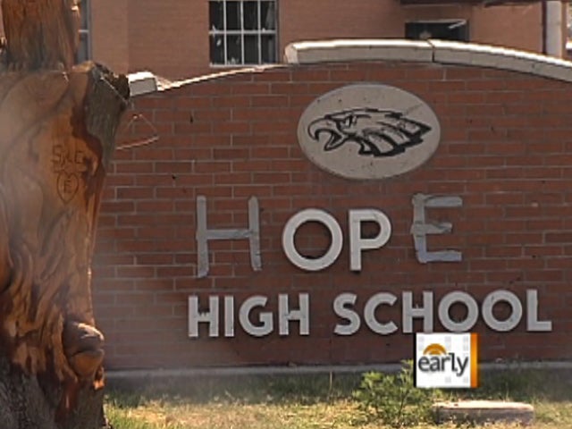 Milestone in Joplin's revival: Schools reopen - CBS News