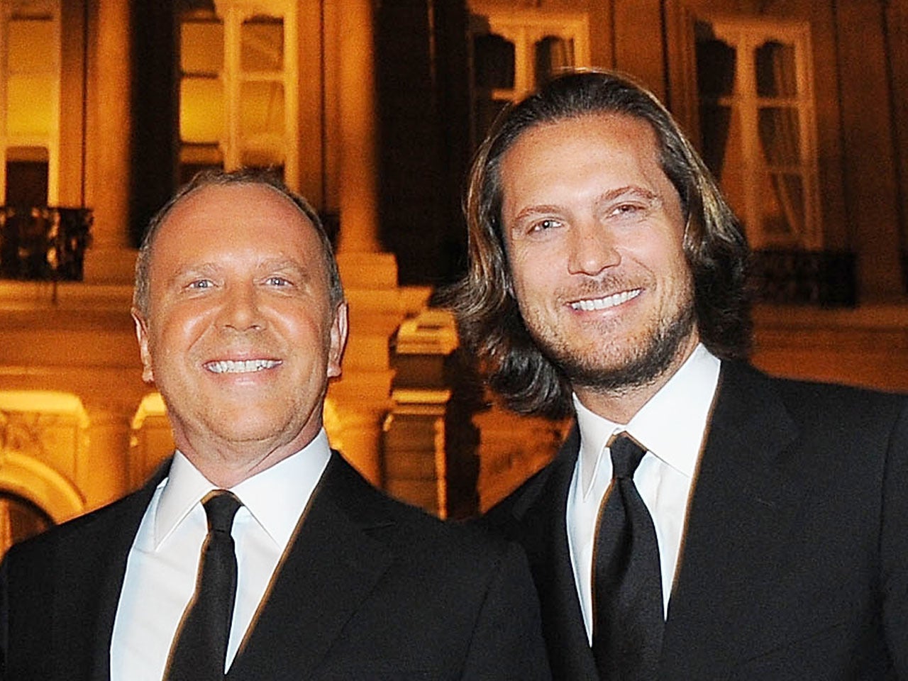 Top 47+ imagen michael kors husband age