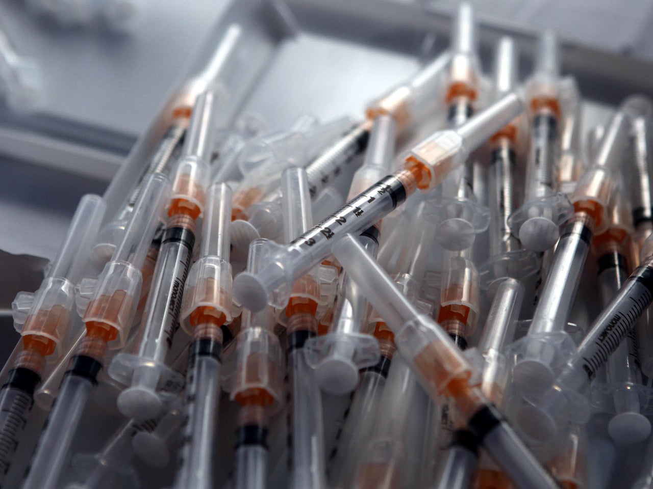 Tenn. meningitis outbreak tied to steroid shots CBS News