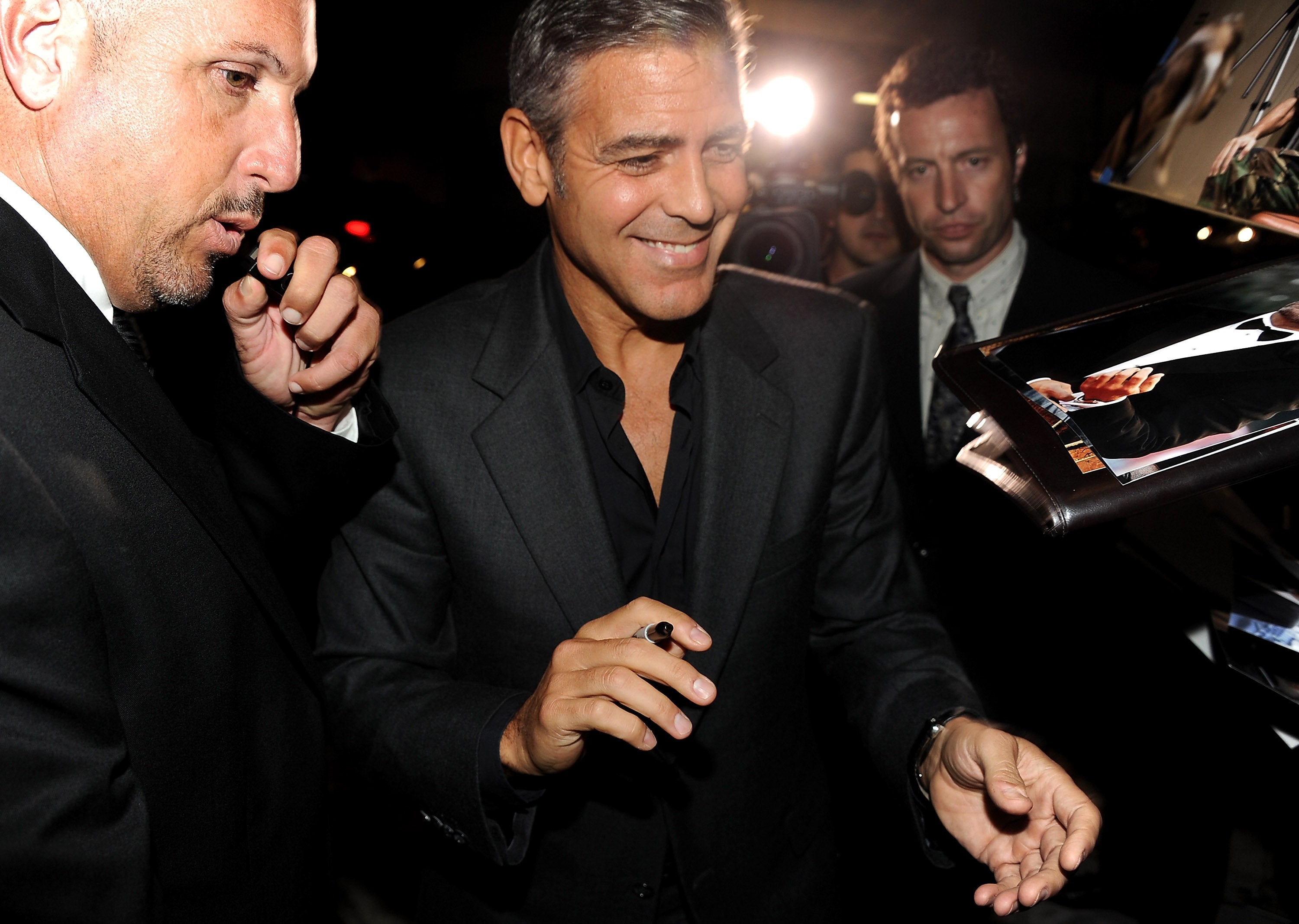 Why Clooney won't run for office CBS News