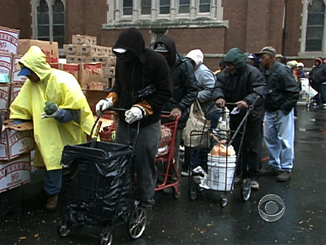 For Chicago's poor, a long wait in line for food - CBS News