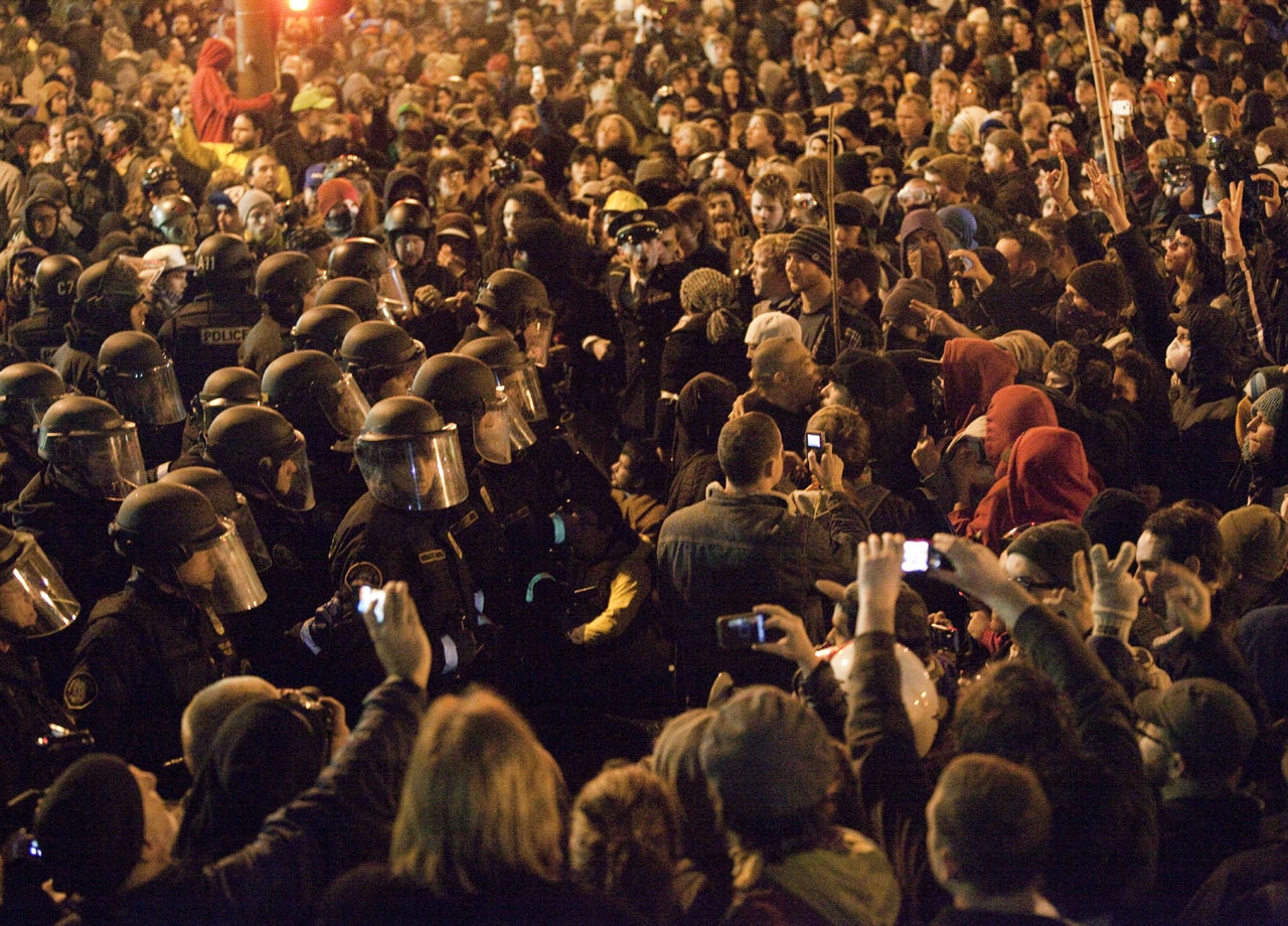 Showdown Between Occupy Portland, Police - CBS News