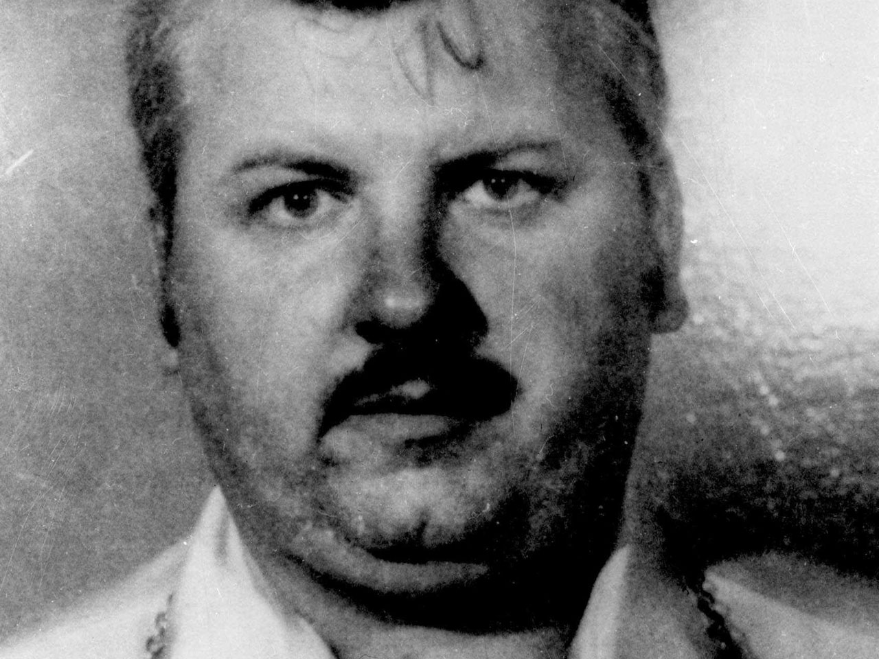 John Wayne Gacy's blood may solve old murders - CBS News