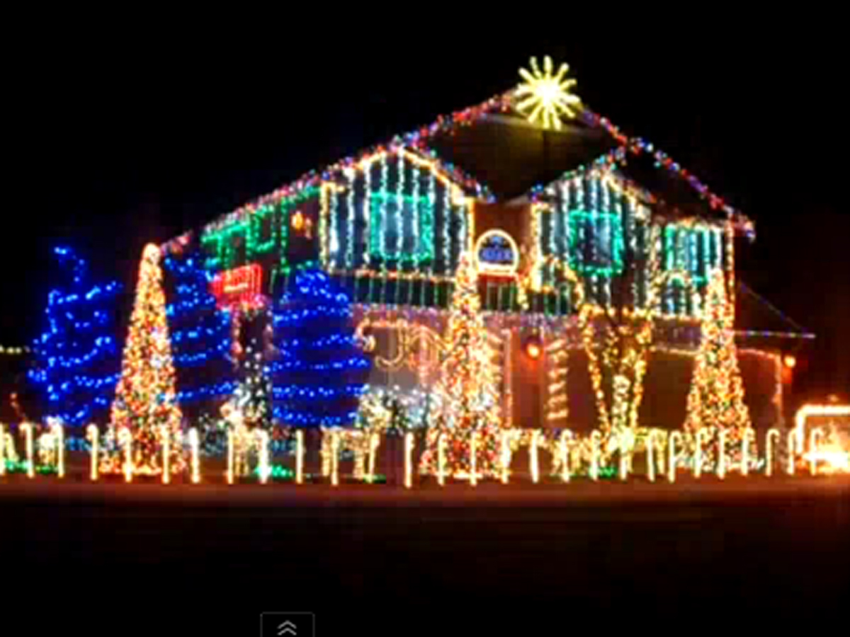 Dubstep Christmas house lights show in Meridian, ID - CBS News