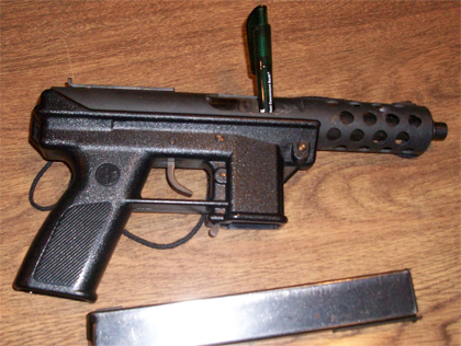 Intratec Luger Tec-9 machine gun 