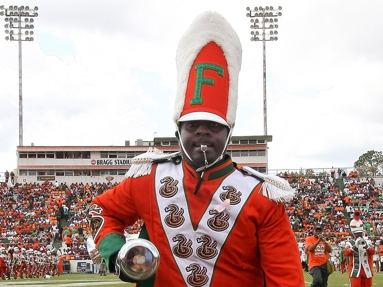 Ineligible band members implicated in FAMU hazing death of Robert Champion  - CBS News
