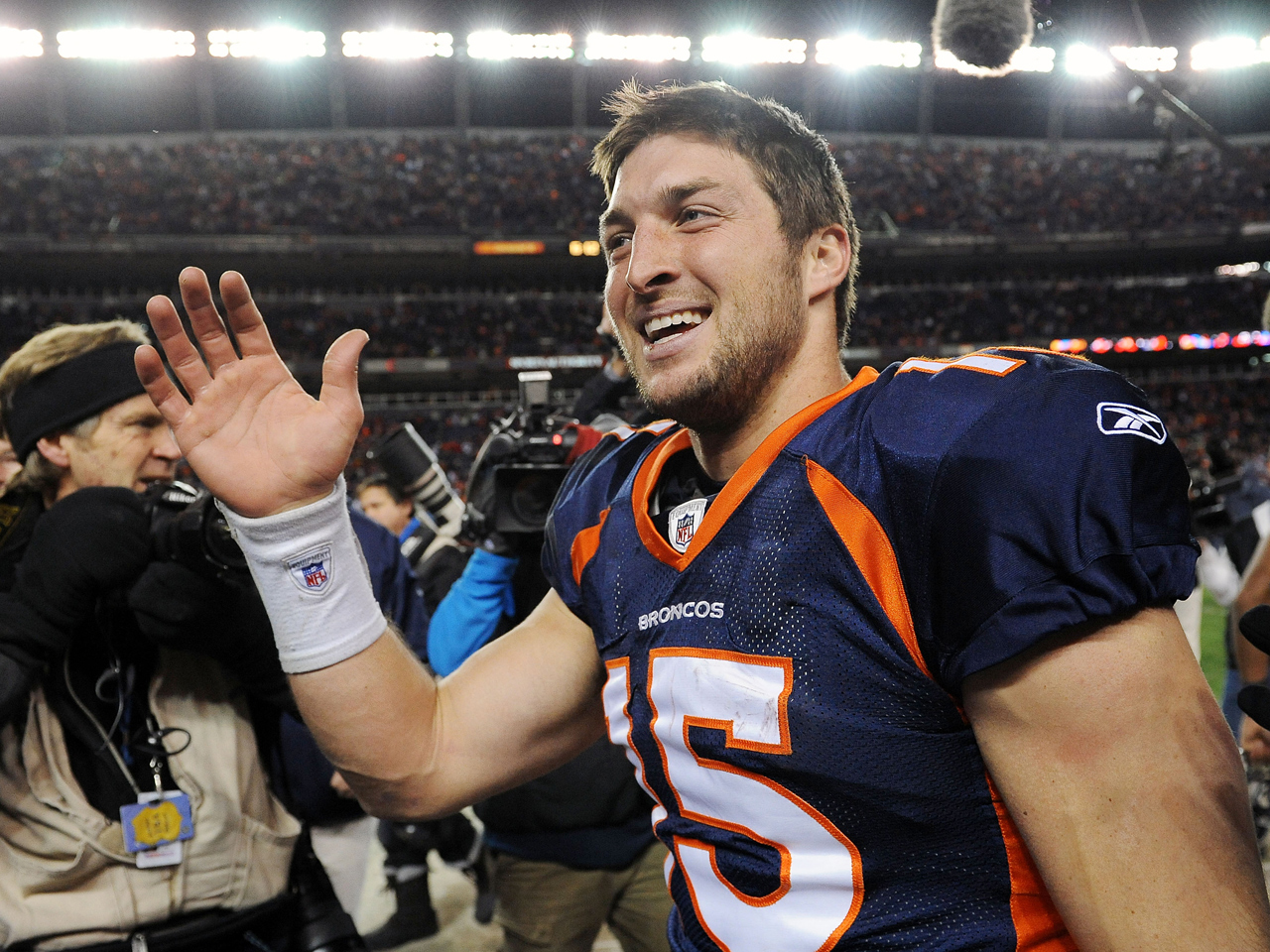 Tim Tebow Ponders a Future in Politics