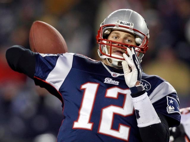 Tom Brady leads Patriots' 45-10 rout of Broncos, Tim Tebow in NFL playoffs  – The Denver Post