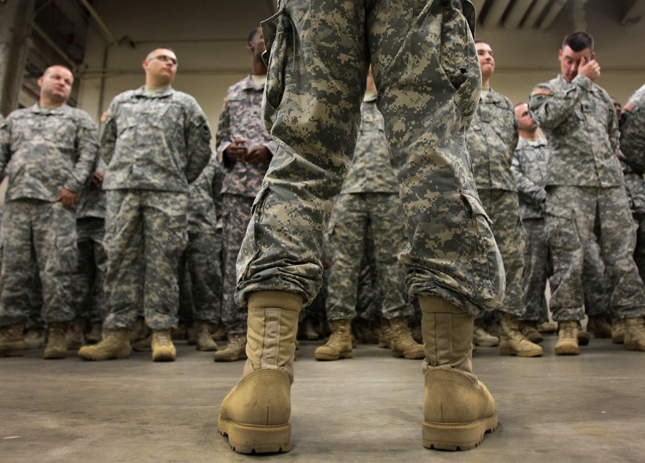 Army chief sees greater role for reserves - CBS News