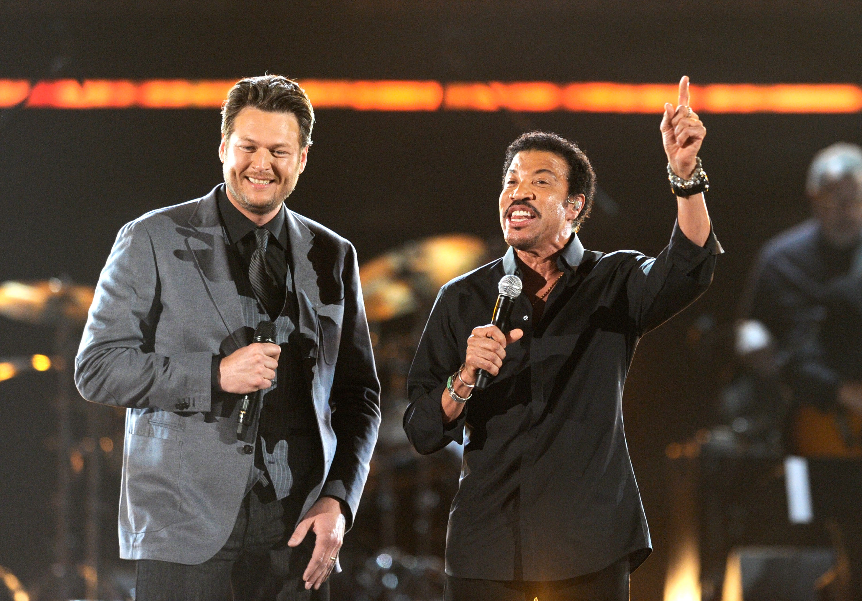 ACM Awards performers light up stage CBS News