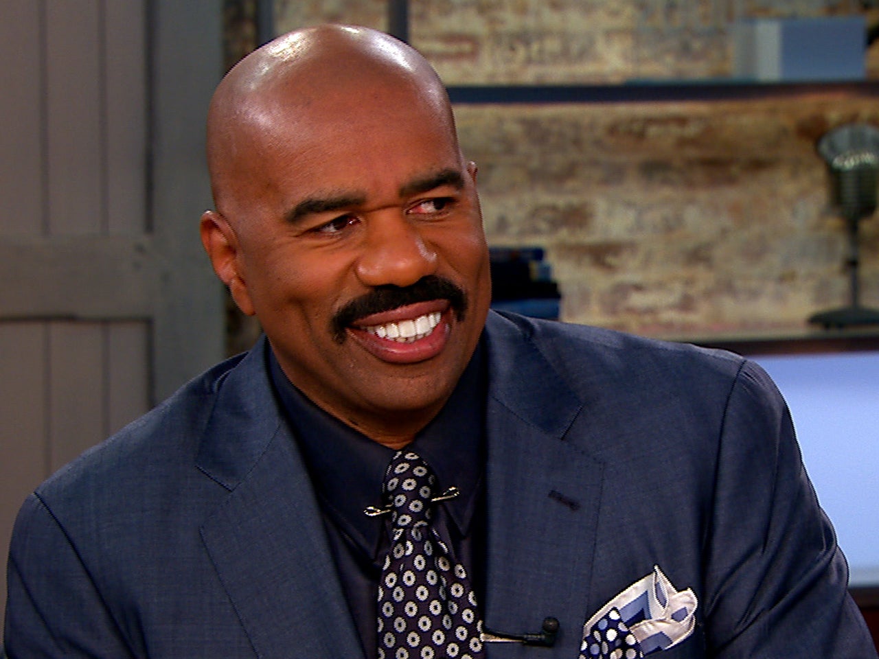 Steve Harvey: Failure is a great teacher - CBS News