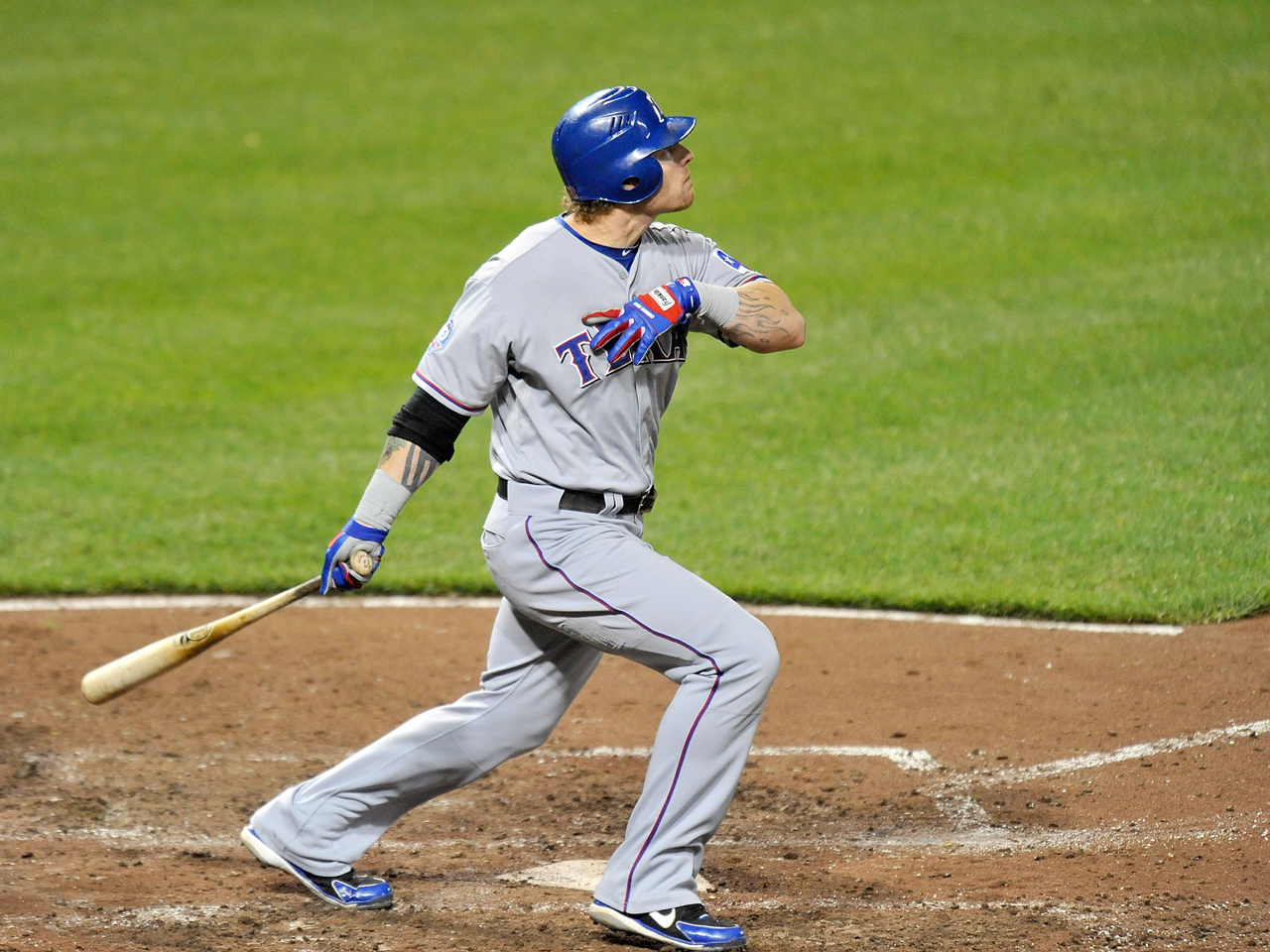 Josh Hamilton among 16 players to hit 4 homers in game